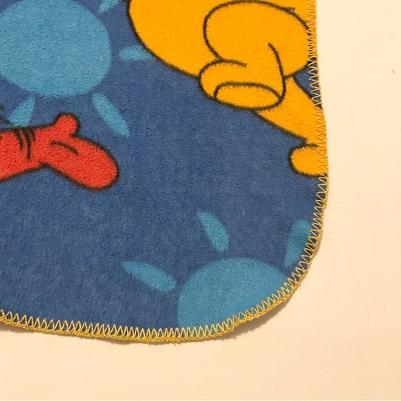 Vintage Winnie The Pooh Fleece Blanket Tigger - Picture 12 of 16